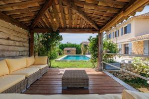 Villas Bastide-style property with pool and grape vines : photos des chambres