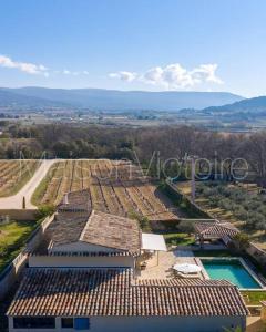 Villas Bastide-style property with pool and grape vines : photos des chambres