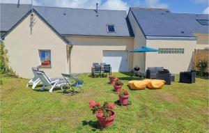 Awesome home in Créances with WiFi and 2 Bedrooms