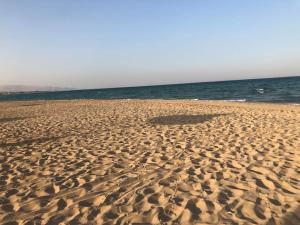 Spacious 6-BRs in El-Sokhna Beach & pool access