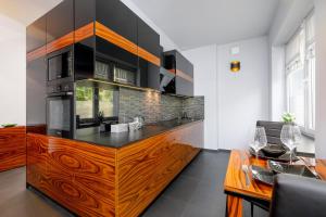 Stylish Korfantego Apartment next to Spodek by Renters