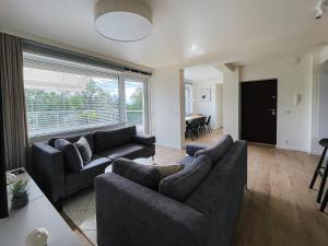 Penthouse Słoneczna Rapsodia - Nowoczesny Apartament z dużym Tarasem i Pięknym Widokiem przy Parku Zdrojowym