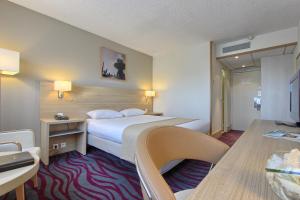 Hotels Hotel Inn Paris CDG Airport - ex Best Western : photos des chambres