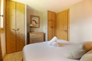 Chalets Chalet d'en haut - 15 Pax Chalet et Mazot - Jardin Prive - Belles Vues : photos des chambres