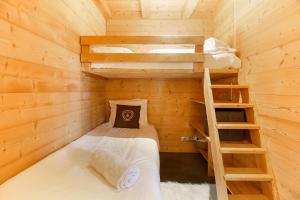 Chalets Chalet d'en haut - 15 Pax Chalet et Mazot - Jardin Prive - Belles Vues : photos des chambres