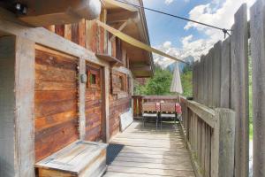 Chalets Chalet d'en haut - 15 Pax Chalet et Mazot - Jardin Prive - Belles Vues : photos des chambres