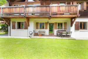 Chalets Chalet d'en haut - 15 Pax Chalet et Mazot - Jardin Prive - Belles Vues : photos des chambres