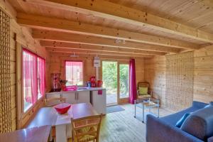 Chalets Etaules, Nouvelle-Aquitaine, charmant chalet : photos des chambres