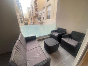 Sliema Centrally Located Apt