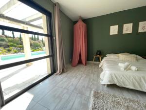 Villas Villa ARTOS - piscine - 300 m2 : photos des chambres