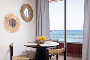 Amazing Beachfront Property CASA CORINA I