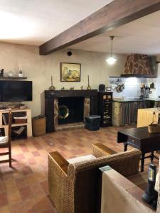 Casa de Piedra la Loma