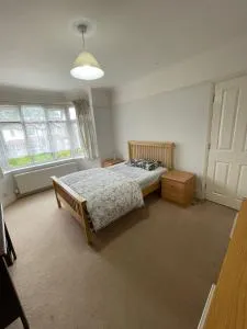 Nharakat Mansion - South Stoneham