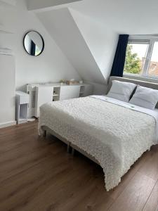 Modern Apartment near Rotterdam Central