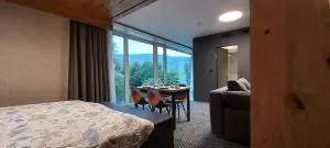 Alpina Špindl u Hromovky SKI IN&OUT - Krausovy Boudy