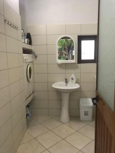 Guest House Ledio