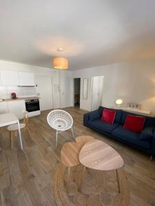 Appartements COSY CONFORT LA PEROUSE 1A coeur de ville et plage : photos des chambres