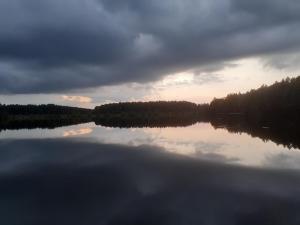 Domek nad jezioremSeehaus 1A (SławnoŁętowo)