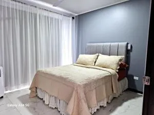 Vistas del Sol-Casa Victoria - Guaria