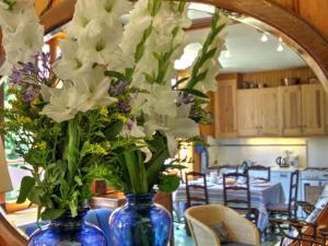 Chalet familial spacieux avec sauna au cœur du Bessat - FR-1-496-24