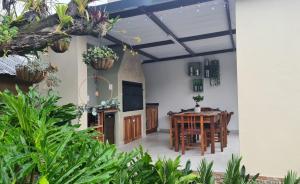 Upstairs R-2 Self-Catering Unit