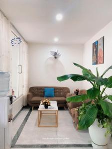 Rosy Hotel Dương Nội