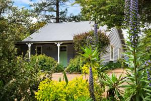 Illoura
