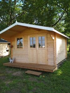 Kilplaste küla kämpingud