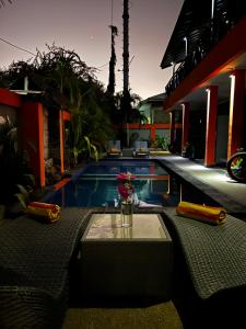 Tropica Gili Total Body Fit - Free Access Gym and Coworking Space