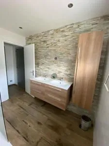 Chambre dans logement neuf et tout équipé RDC - Saint-Setiers