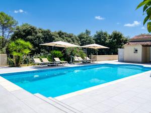 Maisons de vacances Holiday Home Cros de Gourdin by Interhome : photos des chambres