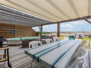 Maisons de vacances Holiday Home Les Baines - VIB220 by Interhome : photos des chambres