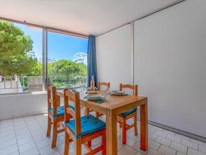 Apartment du Parc II-2 by Interhome