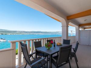 Apartment Mornar-3 by Interhome