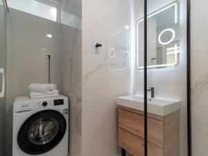 Apartment Mornar-3 by Interhome