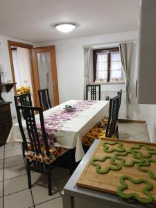 Grazioso Appartamento in Centro Storico "ALLE MURA DEL CASTELLO 1 Stefano e Paola Marchesini" img17