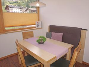 Apartment Flirscherblick by Interhome