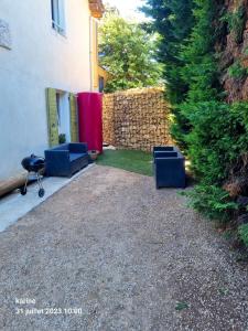 Maisons de vacances Maison de 4 chambres avec jardin clos et wifi a Gardanne : photos des chambres