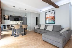 Stay In a prime location Paris