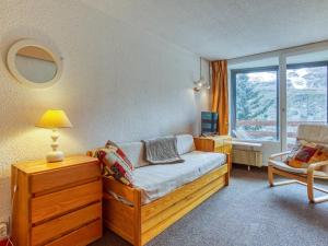 Apartment Chanteneige 403 by Interhome