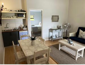 Accommodation @Sea Trader