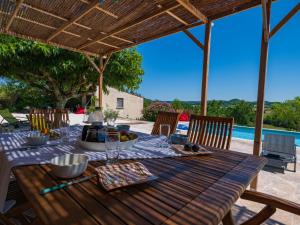 Maisons de vacances Holiday Home Bourgat by Interhome : photos des chambres