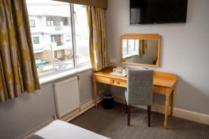 Commodore Hotel by Greene King Inns