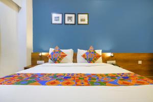 FabHotel Hello Homz