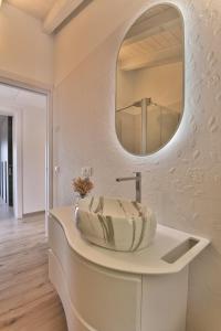 Villa Pineta - Theater Home