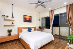 Biệt Thự Có Hồ Bơi Riêng (Villa with Private Pool)