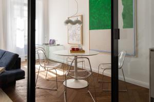 Swanky Residence, 4 stars, city centre 