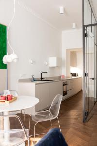 Swanky Residence, 4 stars, city centre 