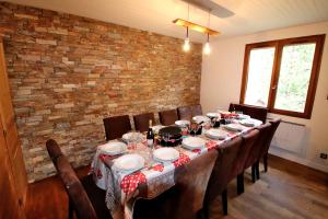 Ski-inSki-out Chalet, Quiet Location, and Jacuzzi