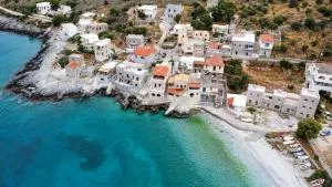 Arapis Rooms & Suites - Áyios Kiprianós